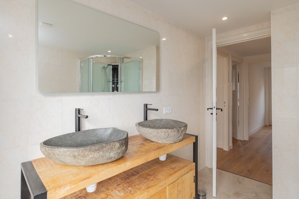 Medium property photo - van Limburg Stirumstraat 27B, 2201 JM Noordwijk