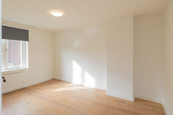 Medium property photo - van Limburg Stirumstraat 27B, 2201 JM Noordwijk