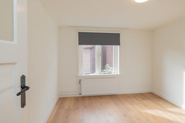 Medium property photo - van Limburg Stirumstraat 27B, 2201 JM Noordwijk