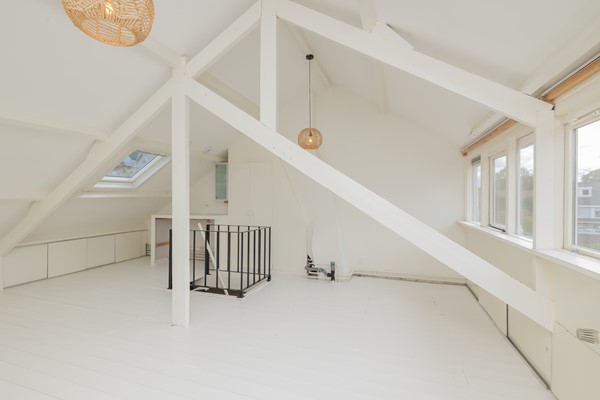 Medium property photo - van Limburg Stirumstraat 27B, 2201 JM Noordwijk