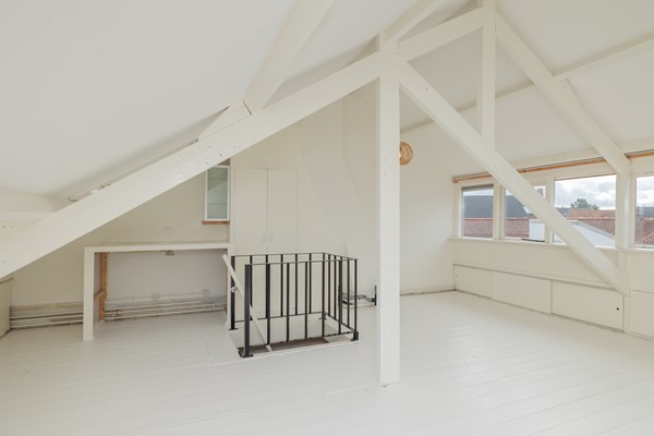 Medium property photo - van Limburg Stirumstraat 27B, 2201 JM Noordwijk