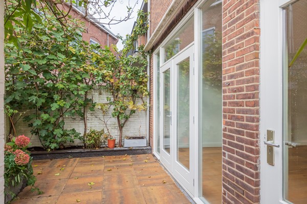 Medium property photo - van Limburg Stirumstraat 27B, 2201 JM Noordwijk