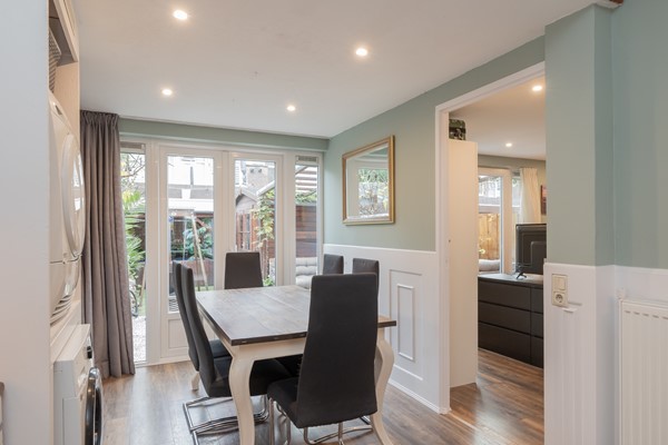 Medium property photo - Harderwijkstraat 42, 2573 ZM Den Haag