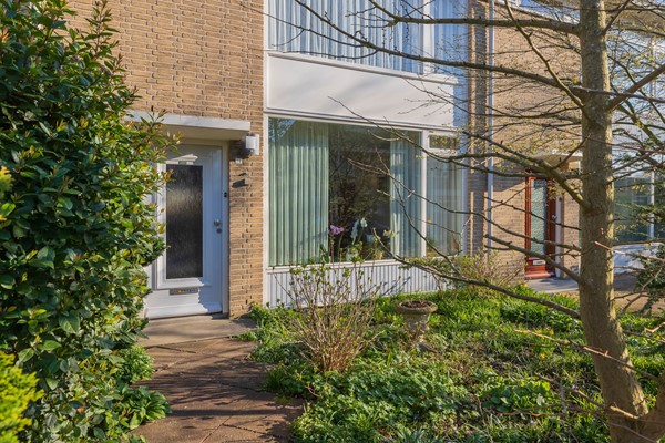 Medium property photo - Linnaeuslaan 28, 2215 PB Voorhout