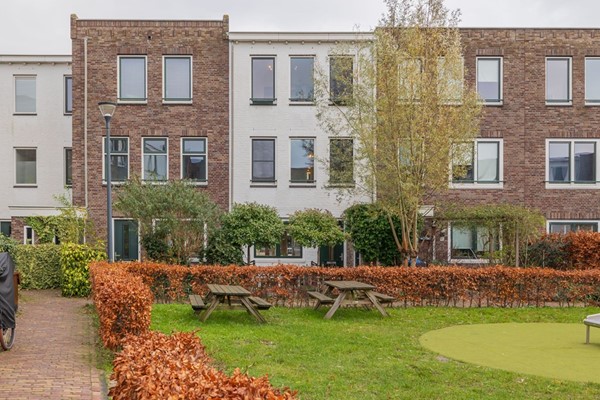 Lebeauhof 43, Leiden