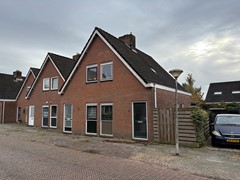 Voorzijde woning - 031125.jpg