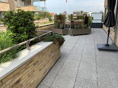 PH 129 Terras zijkant hoek.jpg