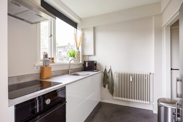 Medium property photo - Adriaan van Ostadestraat 5, 9718 RR Groningen