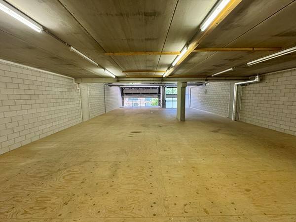 Medium property photo - Van Geenstraat 112, 2571 DB Den Haag