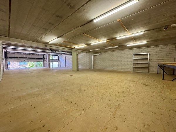 Medium property photo - Van Geenstraat 112, 2571 DB Den Haag