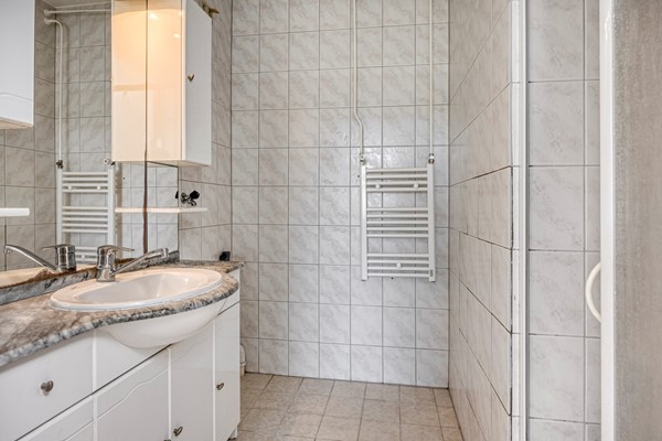 Medium property photo - Gerrit van der Veenlaan 233, 2552 WJ Den Haag