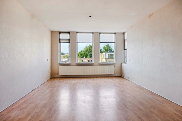 Medium property photo - Gerrit van der Veenlaan 233, 2552 WJ Den Haag