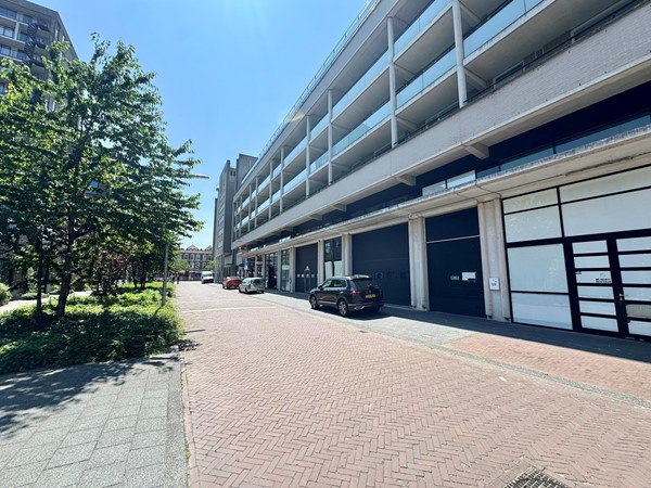 Medium property photo - Van Geenstraat 112, 2571 DB Den Haag