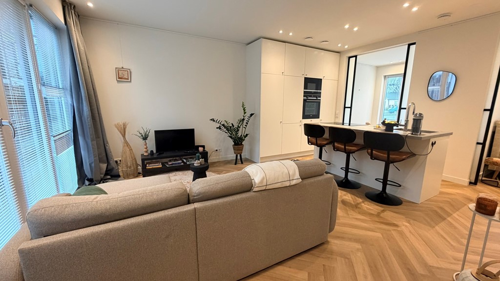 Chris Van Abkoudestraat, Leiden foto 4