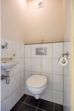 Zwedenburg2242591BLsGravenhageNL-11.jpg
