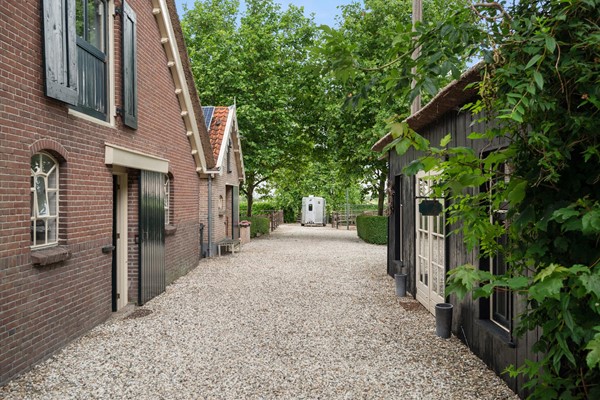 Medium property photo - Woudweg 2, 3123 KB Schiedam