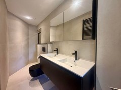 Nieuw in verhuur:Meester P.N. Arntzeniusweg 4-3, 1098GN Amsterdam - Foto