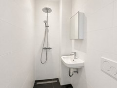 Nieuw in verhuur:Warmondstraat 194-1, 1058LC Amsterdam - Foto