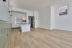 Nieuw in verhuur:Nieuwezijds Voorburgwal, 1012 RM Amsterdam - Foto