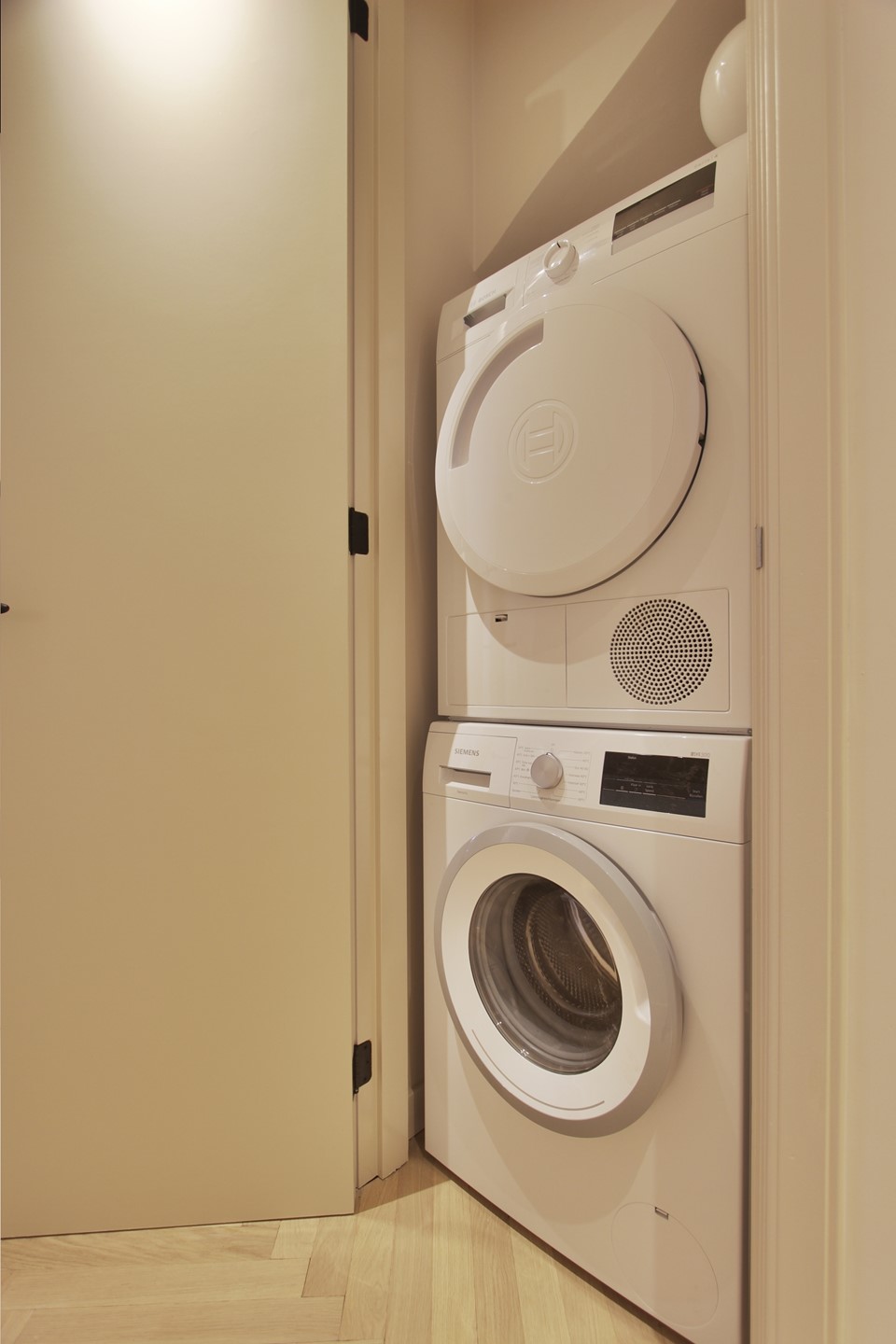 Woning te huur: Noorderdwarsstraat, Amsterdam