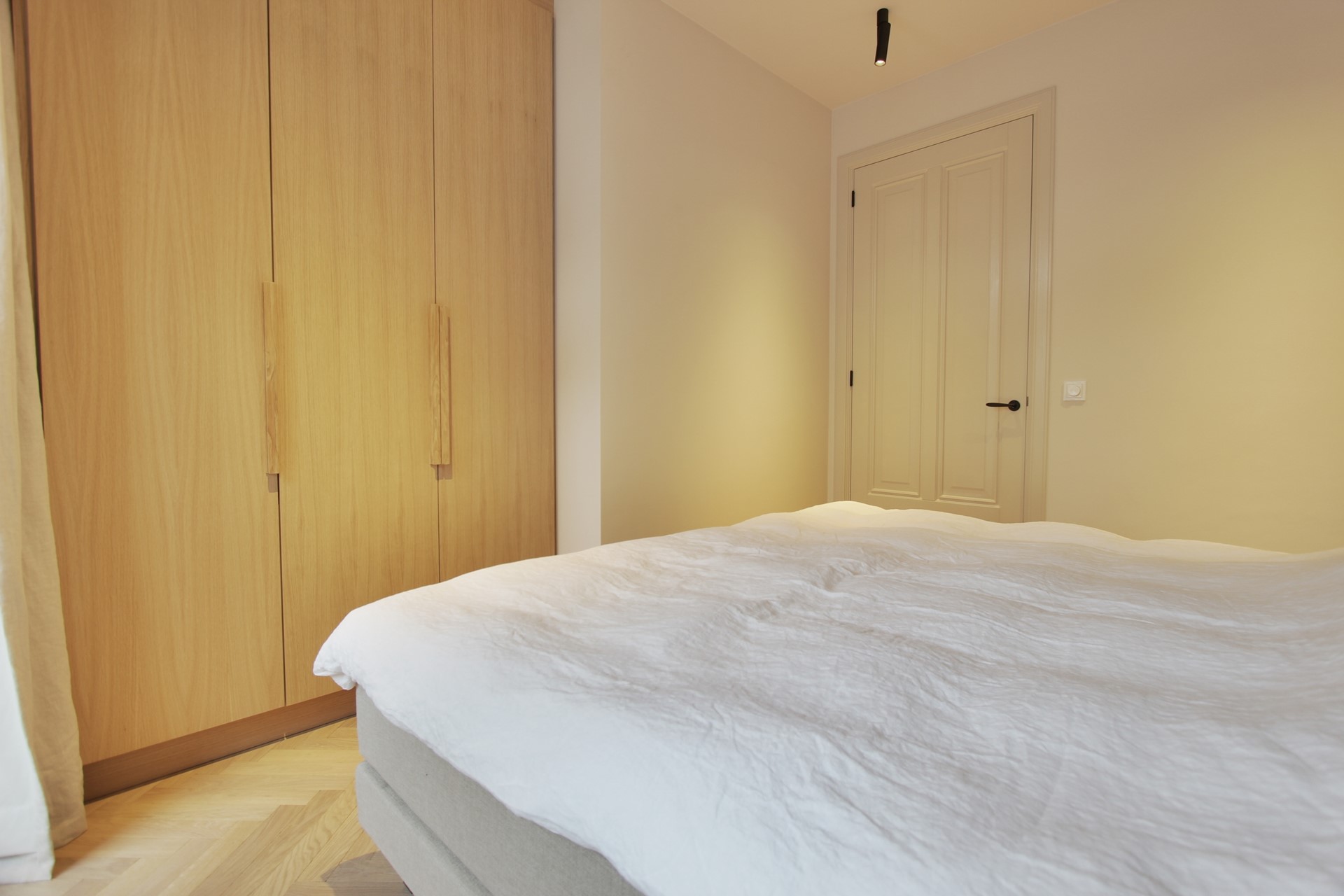 Woning te huur: Noorderdwarsstraat, Amsterdam