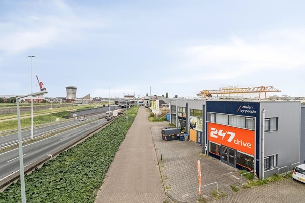 Medium property photo - Schiedamsedijk 52, 3134 KK Vlaardingen