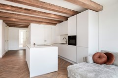 Rented: Nieuwezijds Voorburgwal 154C, 1012 SJ Amsterdam