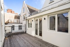 Rented: Nieuwezijds Voorburgwal 154C, 1012 SJ Amsterdam