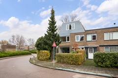 For sale: Van den Berghlaan, 2132AS Hoofddorp
