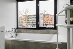 For sale: Van den Berghlaan, 2132 AS Hoofddorp