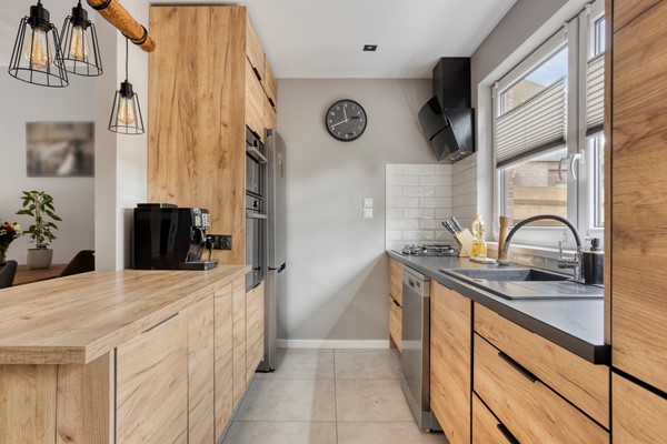 Medium property photo - Hoefblad 53, 1689 SR Zwaag