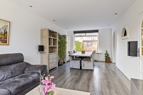 Medium property photo - Florastraat 25, 1695 BH Blokker