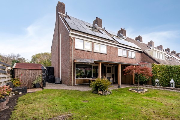 Medium property photo - Klagerstuin 95, 1689 JT Zwaag