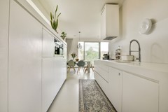 Rented: Valkenburgerstraat 140K, 1011 NA Amsterdam