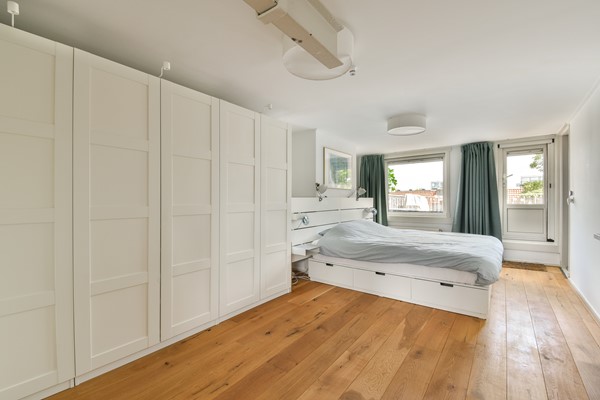 Medium property photo - Aalsmeerweg 19-3, 1059 AA Amsterdam