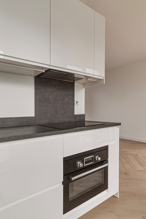 Medium property photo - Lutonhof 124, 1043 EG Amsterdam