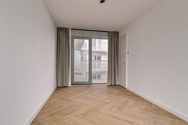 Medium property photo - Lutonhof 124, 1043 EG Amsterdam