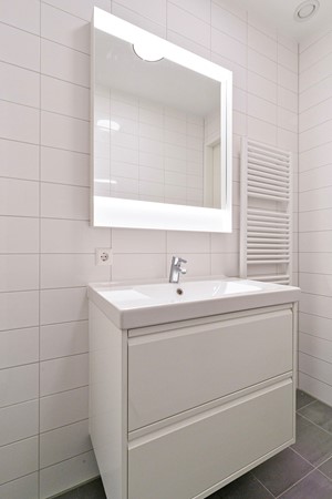 Medium property photo - Lutonhof 124, 1043 EG Amsterdam