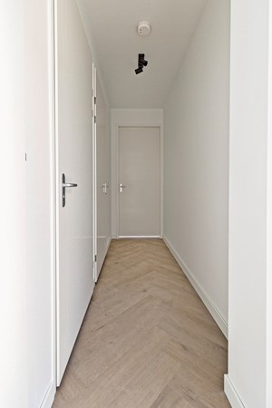 Medium property photo - Lutonhof 124, 1043 EG Amsterdam