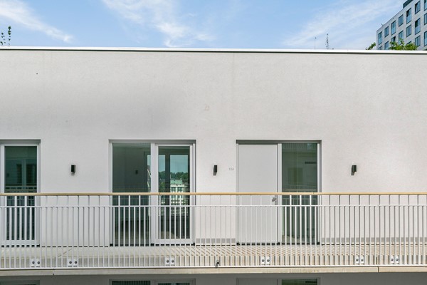 Medium property photo - Lutonhof 124, 1043 EG Amsterdam