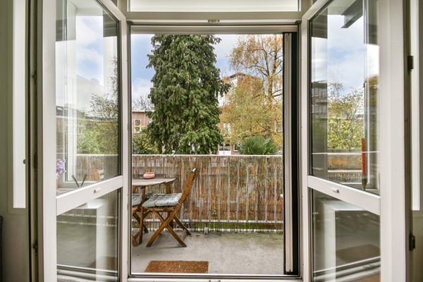 Medium property photo - Admiraal de Ruijterweg 521B1, 1055 MJ Amsterdam