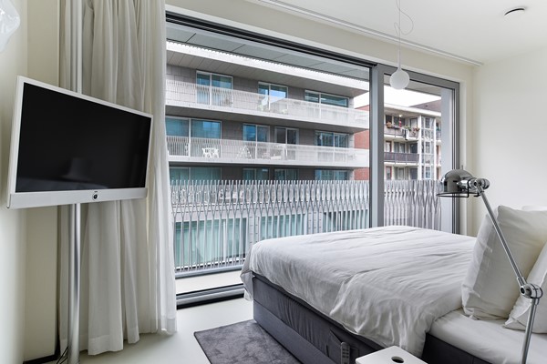 Medium property photo - Valkenburgerstraat 132D, 1011 NA Amsterdam