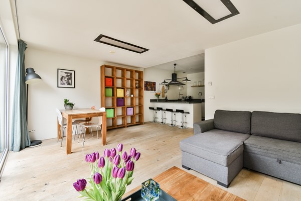 Medium property photo - Van Spilbergenstraat 63H, 1057 PZ Amsterdam