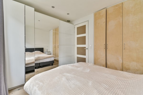 Medium property photo - Van Spilbergenstraat 63H, 1057 PZ Amsterdam