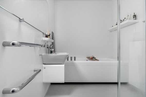 Medium property photo - Valkenburgerstraat 140A, 1011 NA Amsterdam