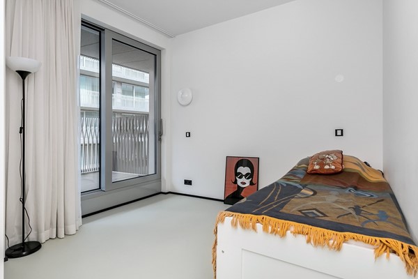 Medium property photo - Valkenburgerstraat 140A, 1011 NA Amsterdam