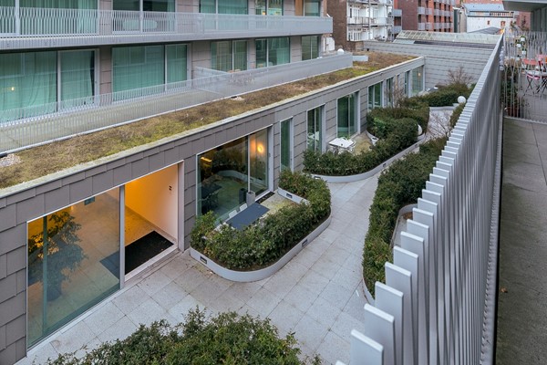 Medium property photo - Valkenburgerstraat 140A, 1011 NA Amsterdam