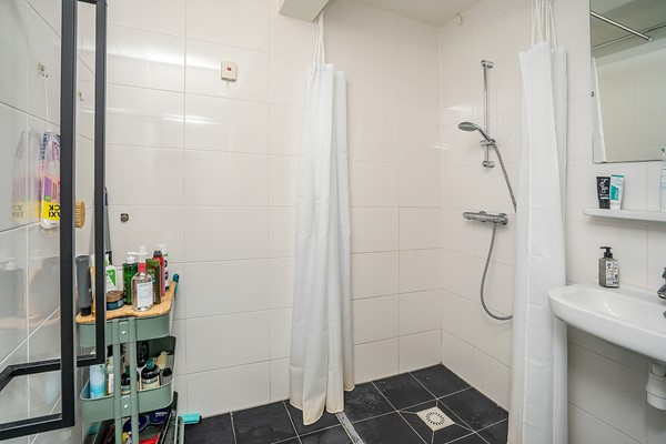 Medium property photo - Het Laagt 228, 1025 GM Amsterdam