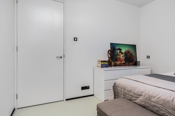 Medium property photo - Valkenburgerstraat 140A, 1011 NA Amsterdam