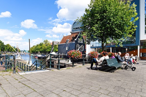 Medium property photo - Valkenburgerstraat 136C, 1011 NA Amsterdam